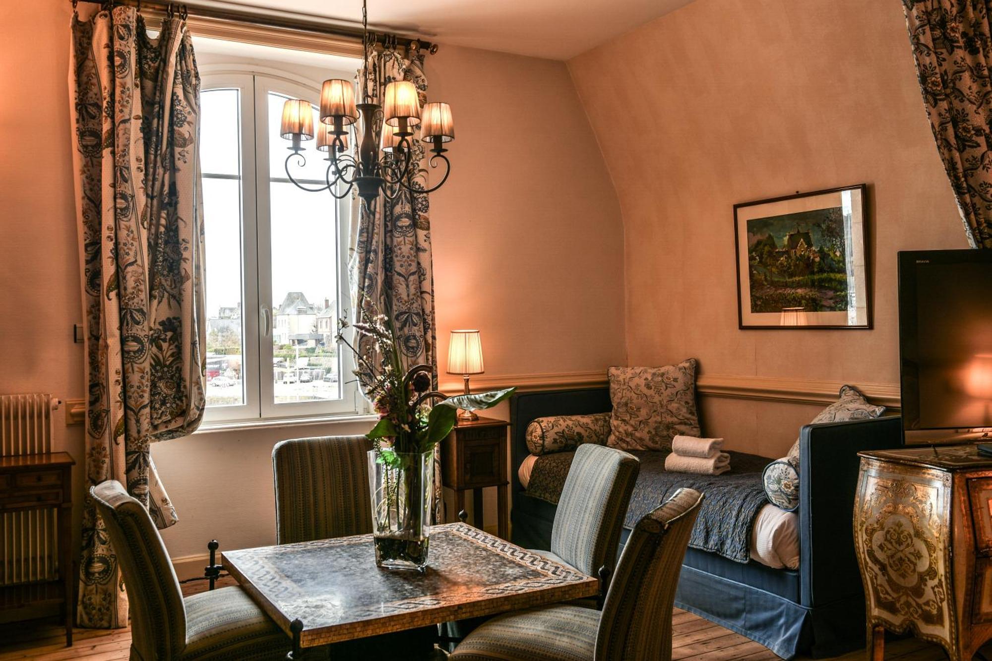 Hotel K'Loys Paimpol ภายนอก รูปภาพ